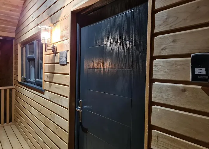 Wyvern Apartment